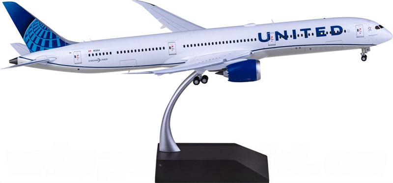 Geminijets United Airlines Boeing 787-10 N13014 1:200 Diecast Model view 2