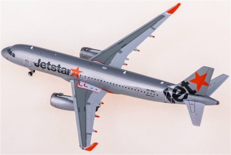 Phoenix 1:400 Jetstar Airbus A320 44007335 Diecast Model view 3