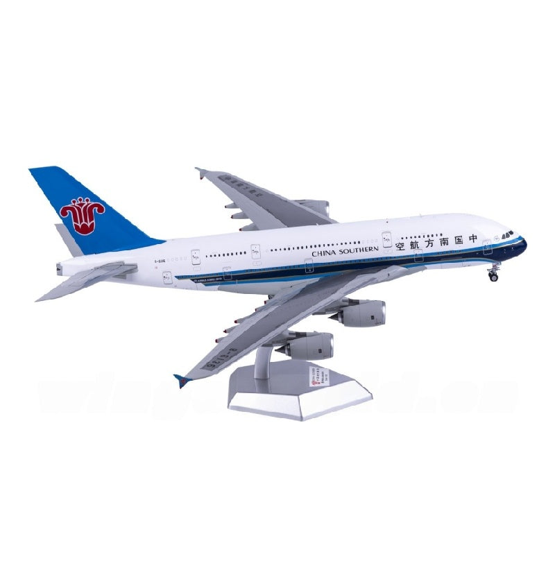 SQ Wings 1:200 China Southern Airlines Airbus A380 B-6136  DIECAST Model