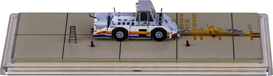 JC Wings Japan Air Systems WT250E Pushback Tug 1:200 Accessory Model view 1