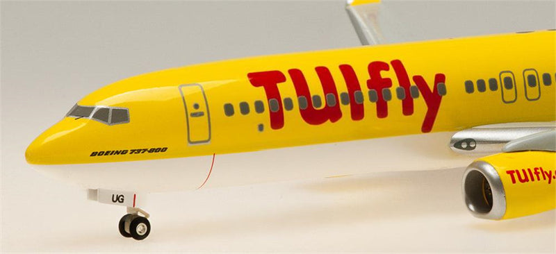 Hogan TULfly Boeing 737-800 D-ATUG 1:200 ABS Model view 2