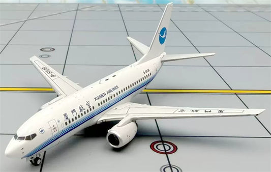 PandaModel 1:400 Xiamen Airlines B737-700 B-5038 DIECAST Model