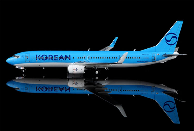 HX Models 1:400 Korean Air Boeing 737-900 HL8248 Diecast Model view 5