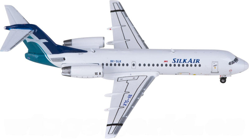 JC Wings SilkAir for Fokker 70 9V-SLK 1:400 Airplane Pre-built  Airliner Model Display