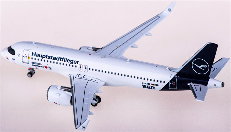 JC Wings Lufthansa Airbus A320neo D-AINZ 1:400 Diecast Model view 3