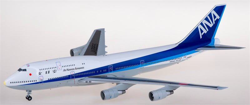 JC Wings ANA Boeing 747-400D JA8955 1:200 Diecast Model view 1