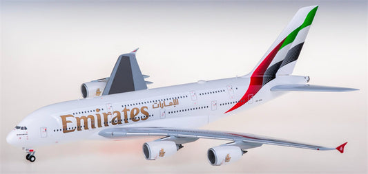 Herpa Emirates Airbus A380 A6-EOG 1:200 Aircraft Pre-built  Airliner Model Display