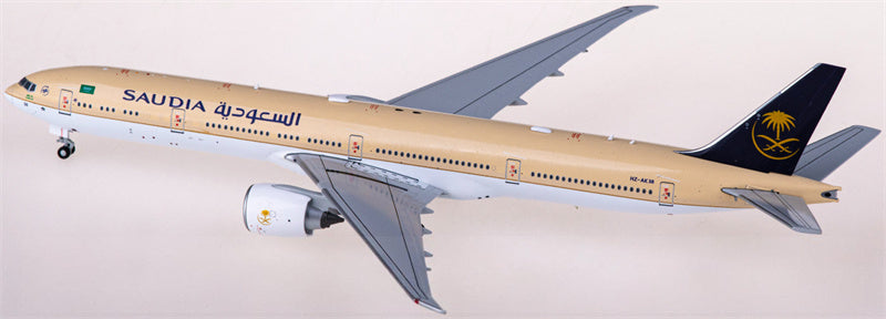 JC Wings Saudia Boeing 777-300ER HZ-AK38 1:400 Diecast Model view 2