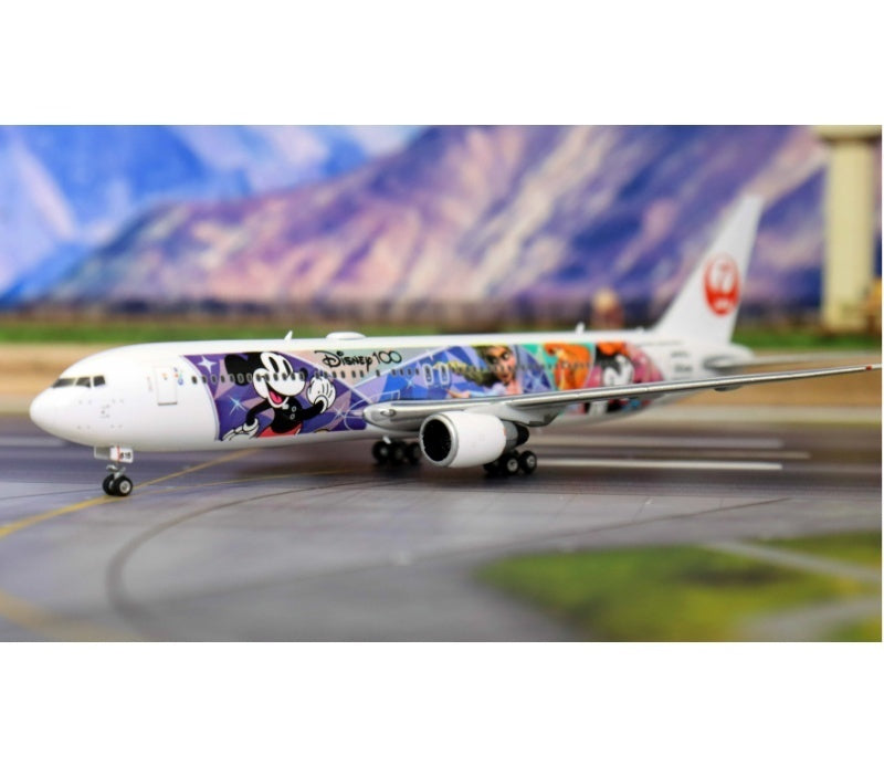 Phoenix 1:400 Japan Airlines B767-300 JA615J  DIECAST Model