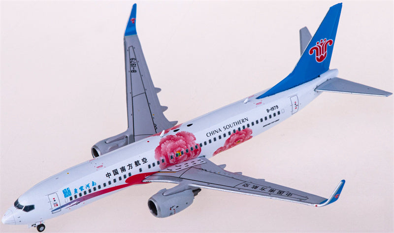 JC Wings China Southern Boeing 737-800 B-1979 1:400 Diecast Model view 2