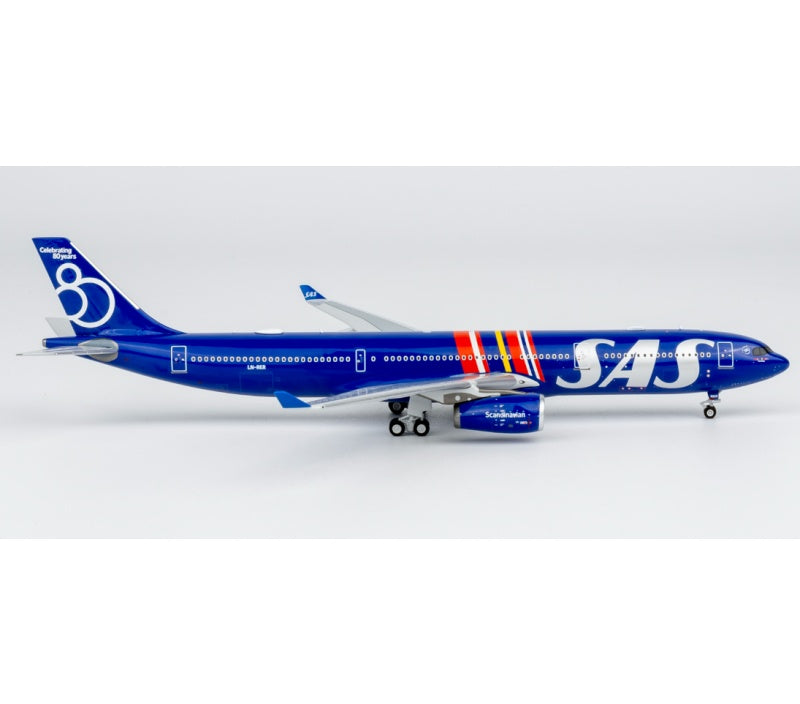 NG Models 1:400 SAS A330-300 LN-RKR Regular version DIECAST Model
