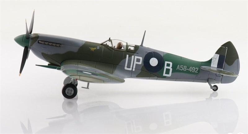 HOBBY MASTER Spitfire MK.VIII Mac III UP-B/A58-492 RAAF 1:48 Aircraft Pre-built Model