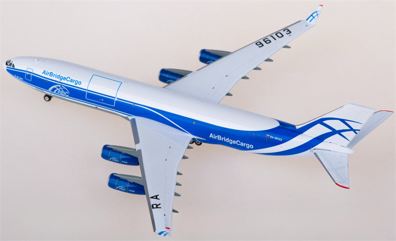 Phoenix AirBridgeCargo Ilyushin Il-96-400 RA-96103 1:400 Diecast Model view 3