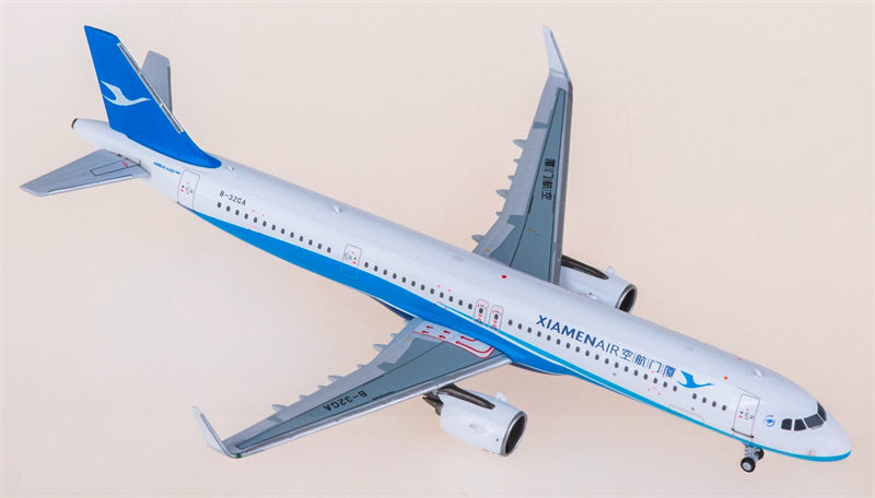 HYJLwings XiamenAir Airbus A321neo B-32GA 1:400 Diecast Model view 2