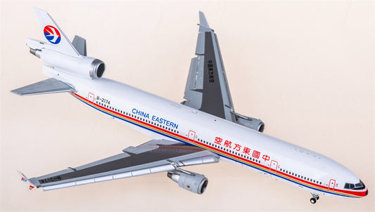 HX Models 1:400 China Eastern McDonnell Douglas MD-11F B-2174 Flaps down Model