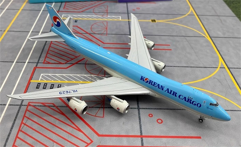 YY Wings Korean Air Cargo Boeing 747-8F HL7629 1:400 Diecast Model view 1