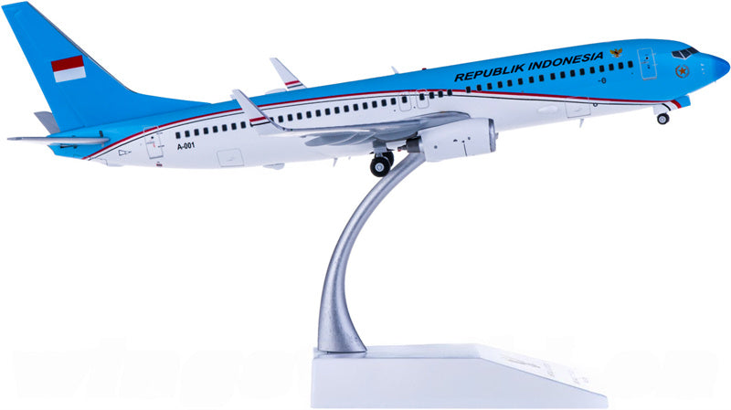 JC Wings Indonesia Air Force Boeing 737-800 A-001 1:200 Diecast Model view 5