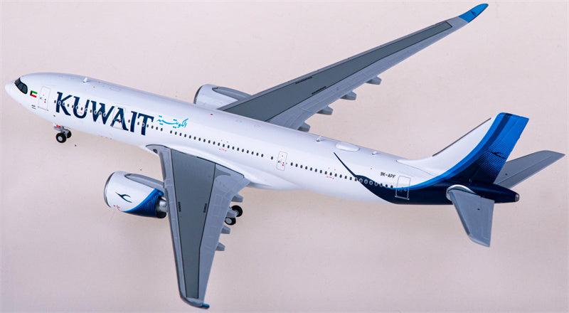 JC Wings Kuwait Airways Airbus A330-800neo 9K-APF 1:400 Diecast Model view 3