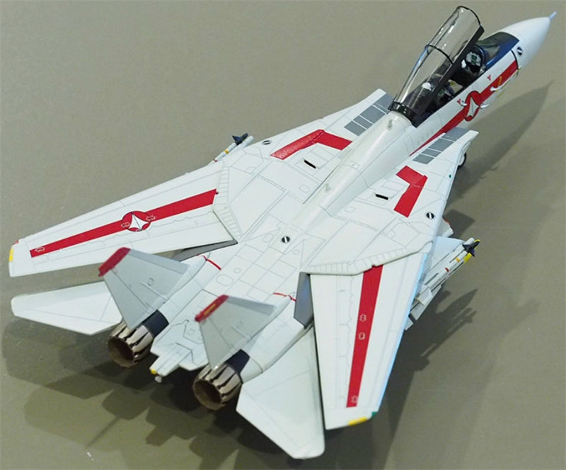 Calibre Wings Robotech F-14 J Type Limited Edition 2000PCS ONLY 1:72 Aircraft Pre-built Model