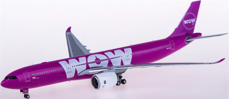 Phoenix WOW air Airbus A330-900neo PK-GYC 1:400 Diecast Model view 2