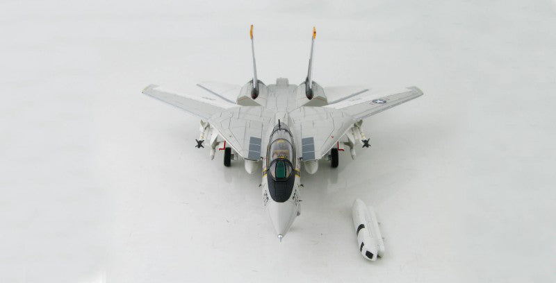 HOBBY MASTER USN F-14A VF-84 1:72 Model 1977  Jolly Rogers AJ200 / 160393