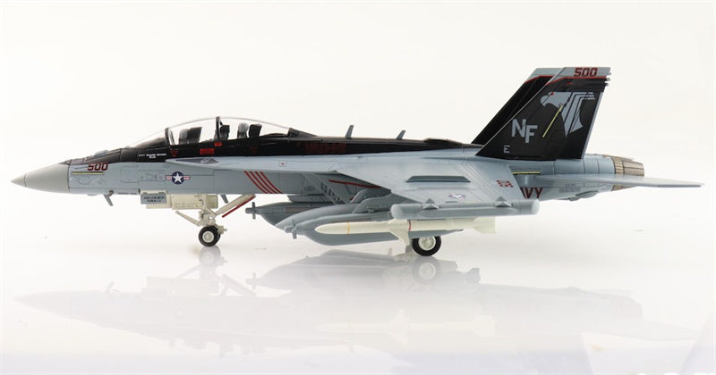 HOBBY MASTER E/A-18G Growler US Navy Shadowhawks 166928 VAQ-141 USS George 2013 1:72 Aircraft Pre-built Model