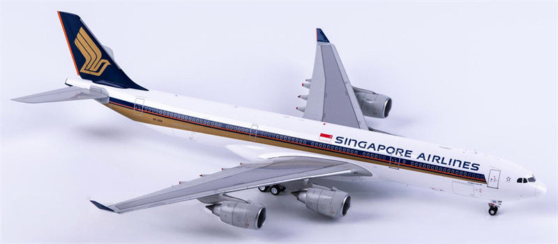 SQ Wings Singapore Airlines Airbus A340-500 9V-SGD 1:200 Diecast Model view 2