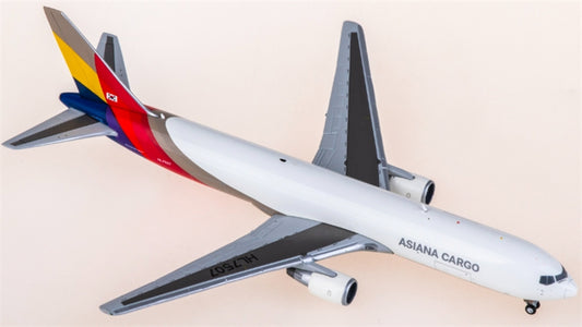 JC Wings Asiana Cargo Boeing 767-300F HL7507 1:400 Diecast Model view 1