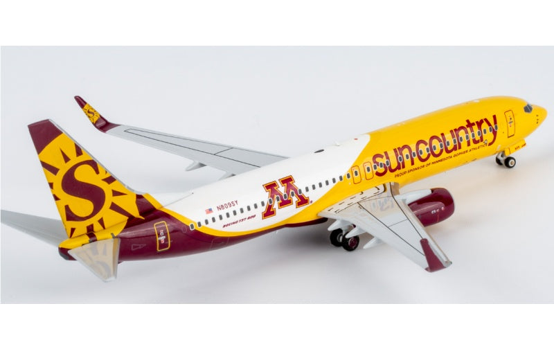 NG Models 1:400 Sun Country Airlines B737-800/w N809SY  DIECAST Model