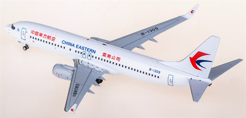 NG Models 1:200 China Eastern Boeing 737-800 B-1309 Diecast Model view 4