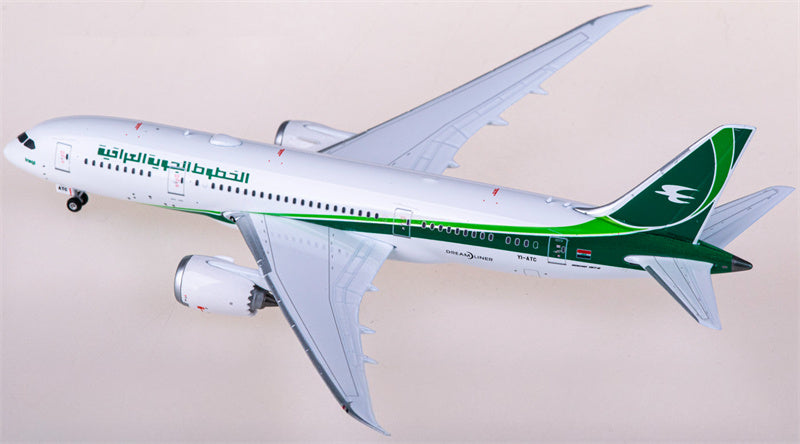 Phoenix Iraqi Airways Boeing 787-8 YI-ATC 1:400 Diecast Model view 4