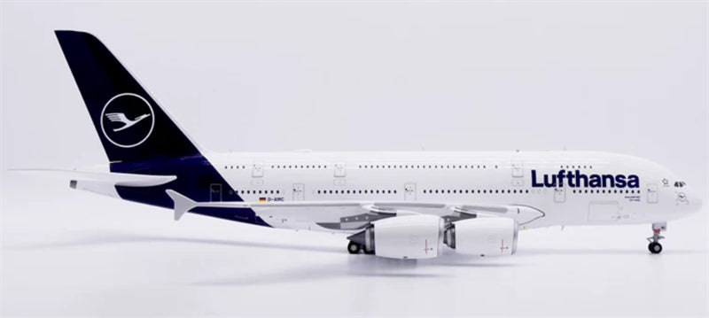 Apollo 1:200 Lufthansa A380 D-AIMC DIECAST Model