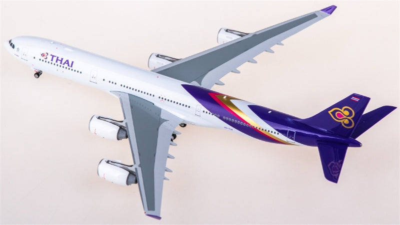 Phoenix 1:400 Thai Airways Airbus A340 HS-TLB Diecast Model view 3