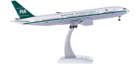Hogan Pakistan International Airlines Boeing 777-200 AP-BMG Retro Livery 1:200 ABS Model view 1