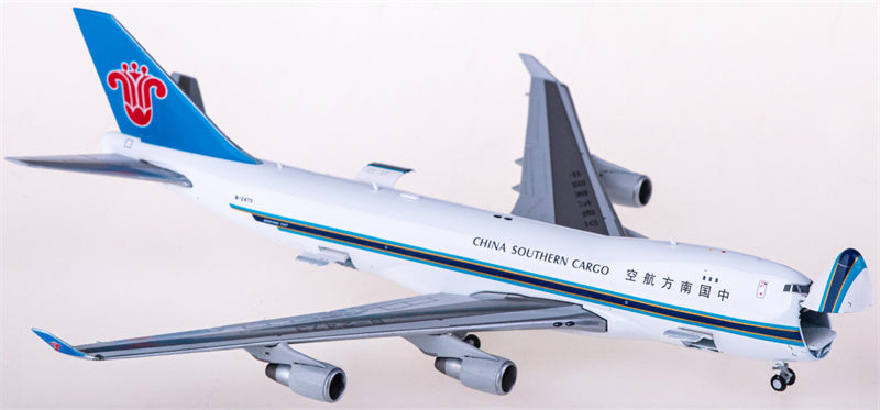 Geminijets China Southern Cargo Boeing 747-400F B-2473 Interactive Series 1:400 Diecast Model view 1