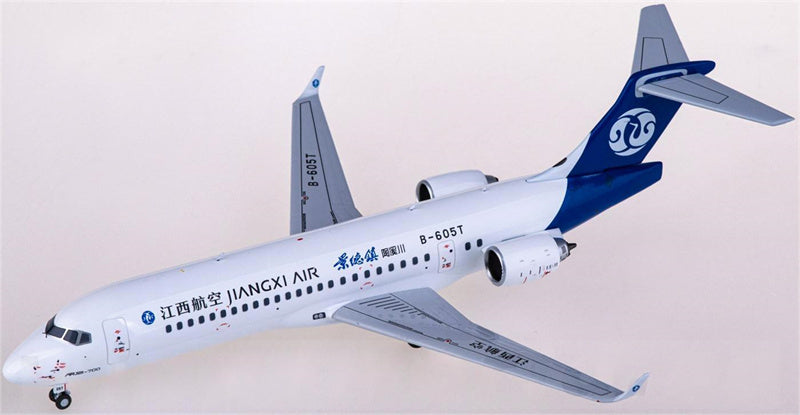 NG Models Jiangxi Air Comac ARJ21-700 B-605T 1:200 Airplan Diecast Model view 1