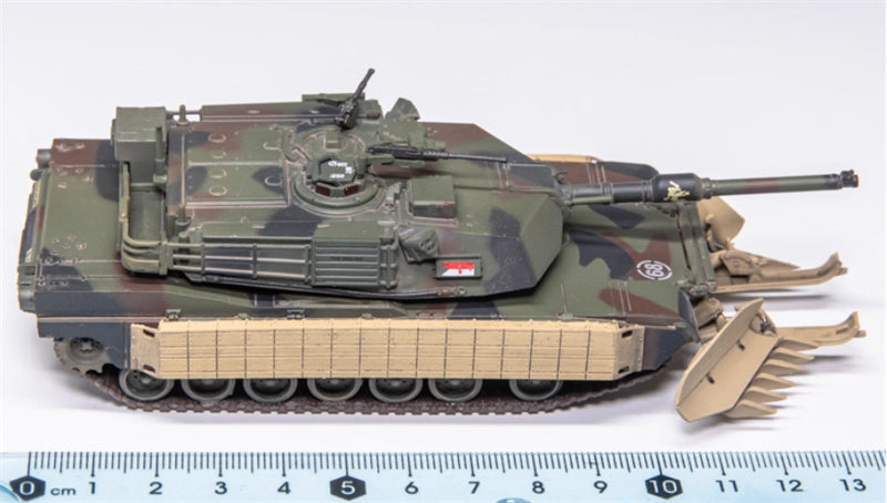 Dragon M1A1 AIM TUSK W/Mine Plow (Plowing Mode) 1:72 Tank Pre-built Model