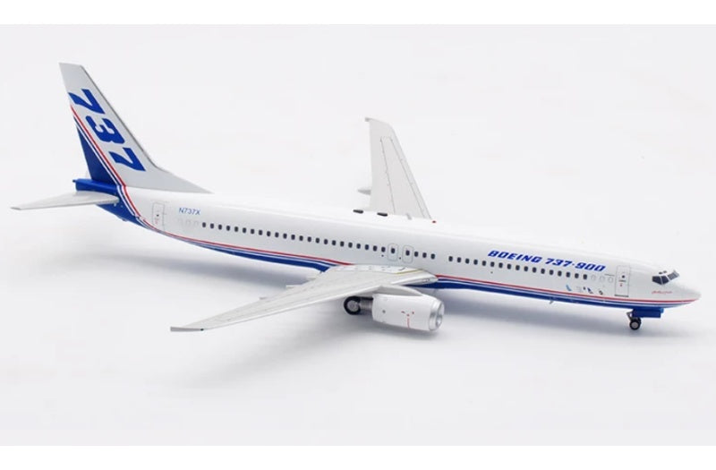Inflight 1:200 Boeing B737-900 N737X  DIECAST Model