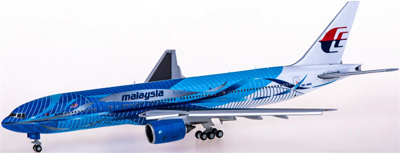 JC Wings Malaysia Airlines Boeing 777-200ER 9M-MRD Flaps Down 1:400 Diecast Model view 1