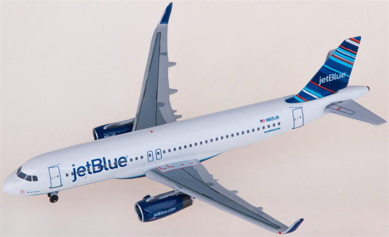 AeroClassics JetBlue Airbus A320 N821JB 1:400 Diecast Model view 2