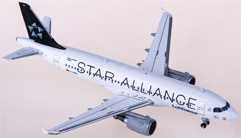 JC Wings Lufthansa Airbus A320 D-AIPD Star Alliance 1:400 Diecast Model view 1