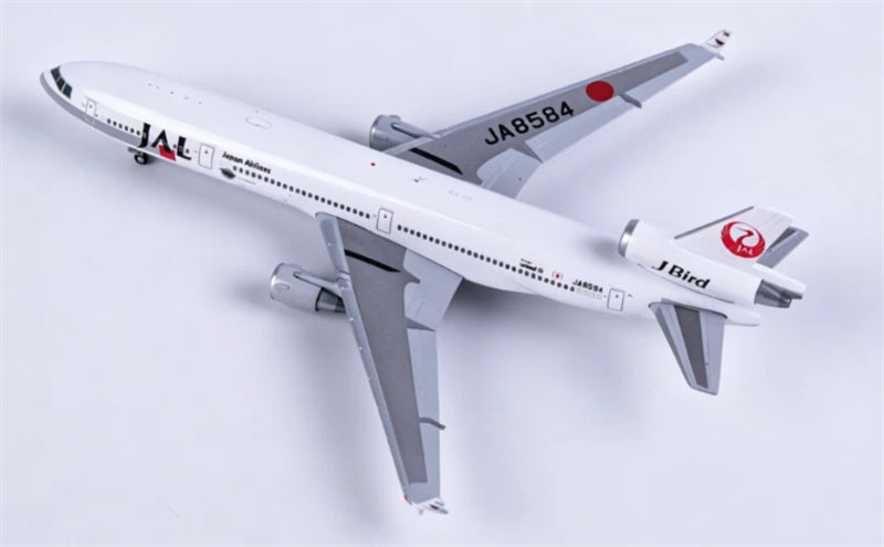 JC Wings 1:400 Japan Airlines Douglas MD-11 JA8584  DIECAST Model