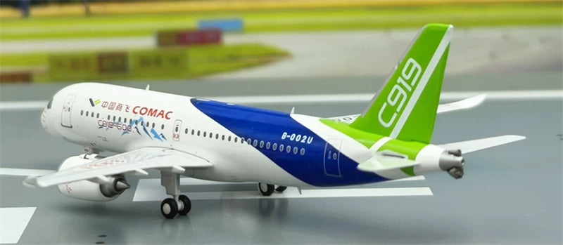 PandaModel 1:400 COMAC C919-600 B-002U DIECAST Model