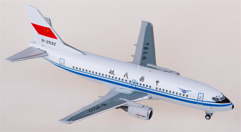C CAAC Boeing 737-300 B-2532 1:400 Diecast Model view 1