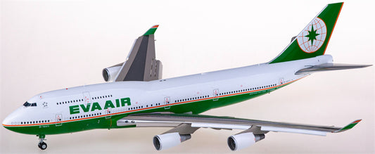 JC Wings EVA Air Boeing 747-400 B-16411 Flaps Down w/ Aviationtag 1:200 Diecast Model view 1