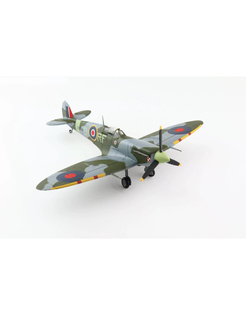 HOBBY MASTER RAF SpitfireMK. Vb 303 Poland Sqn. Lt. Jan Zumbach 1:48 Model 1942   RF-D/EP594
