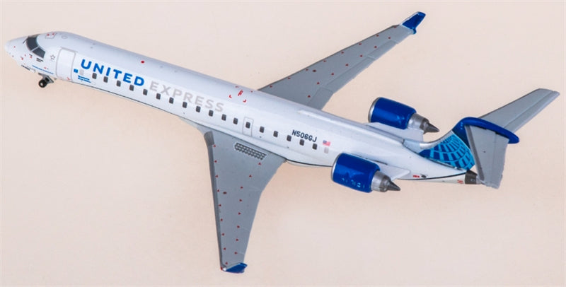 Geminijets United Airlines for Bombardier CRJ550 N506GJ 1:400 Aircraft Pre-built  Airliner Model Display