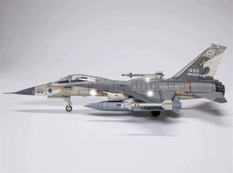 TTF Project Hsiung Feng III anti-ship missile F-CK-1 IDF 1:72 Model    1490