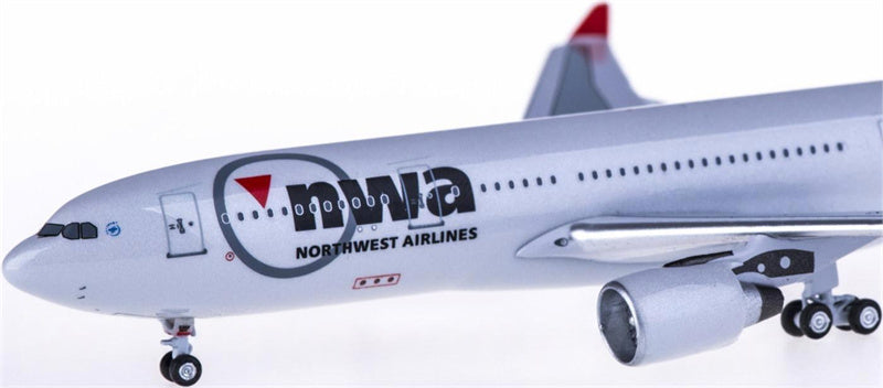 AeroClassics Northwest Airlines Airbus A330-200 N858NW 1:400 Diecast Model view 3