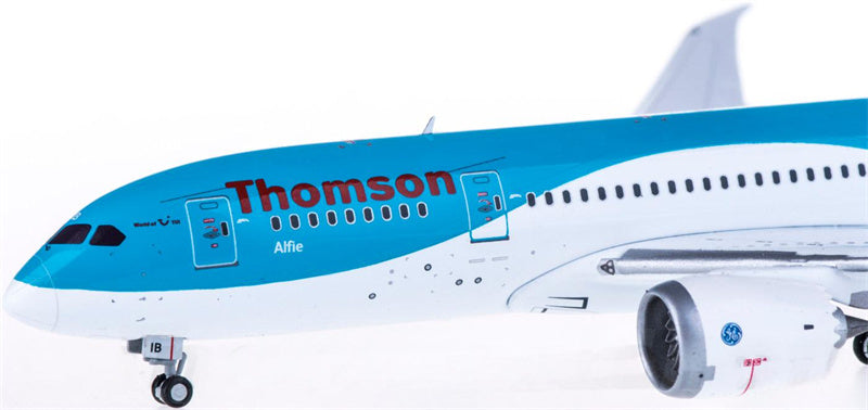 Geminijets Thomson Airways Boeing 787-8 G-TUIB 1:400 Diecast Model view 2